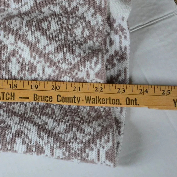 Old Navy Blanket  Sweater - Picture 5 of 6